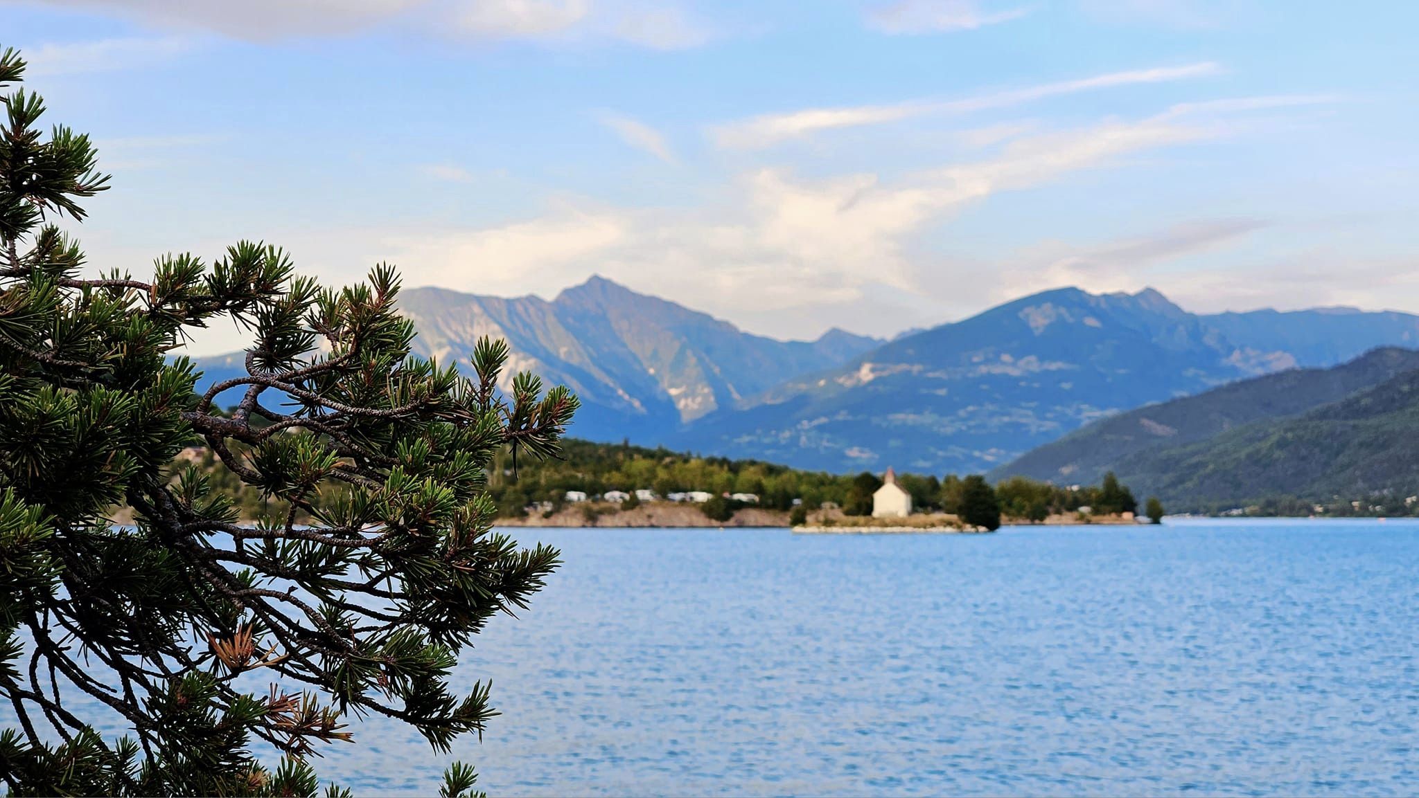 Niveau du Lac de Serre Ponçon : 777 mètres en ce mois d’août…