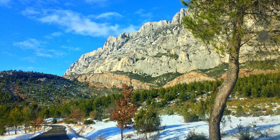 (Podcast S1, Ep.2) Les Trésors secrets de la Sainte Victoire : avec Mylène, Guide Conférencière