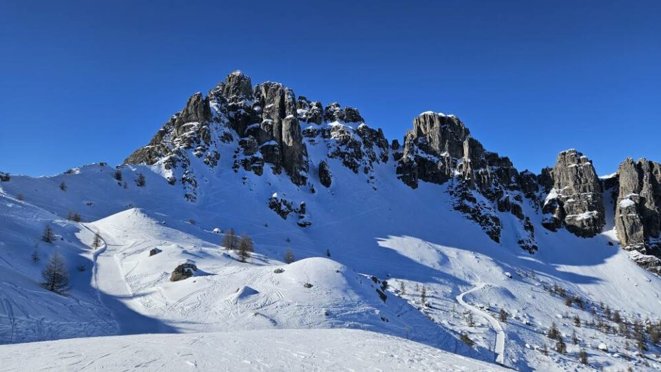 Noël 2025 : le plein de neige dans les Alpes du Sud, dès la moyenne altitude ?