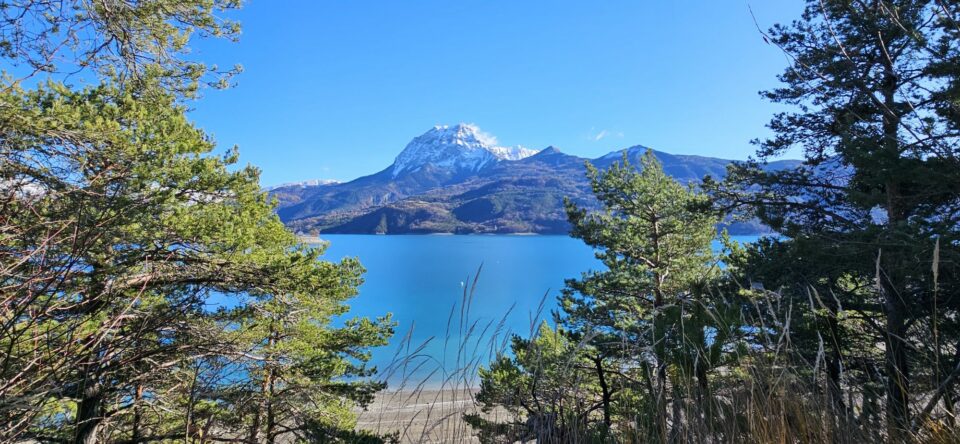 Niveau du Lac de Serre Ponçon au 5 décembre 2025 : en lente baisse à 770m NGF